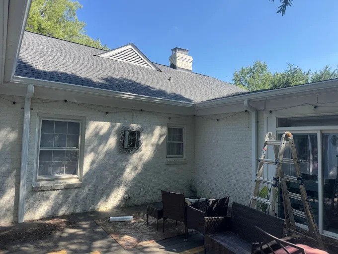Roof & Gutter Inspection